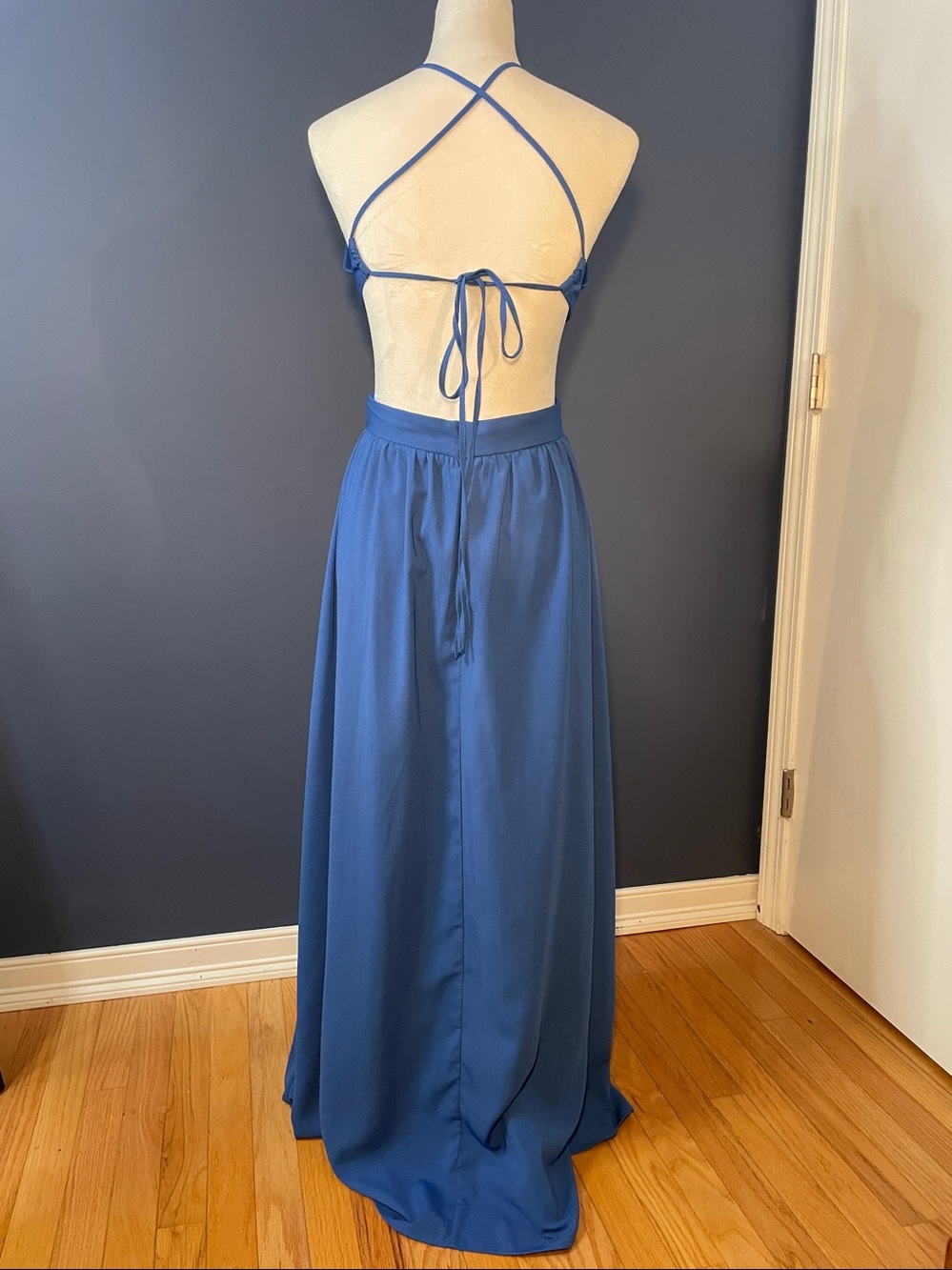Halter Dress - Picture 4 of 9